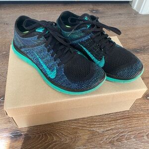 Nike Free 4.0 Flyknit Women's Running Shoes